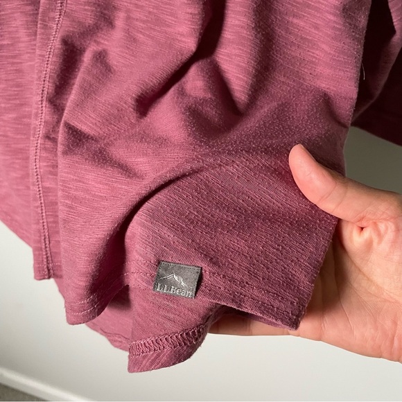 L.L. Bean Quarter Length Top Size Medium - Picture 7 of 7